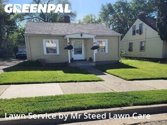 Lawn Maintenance nearby Pontiac, MI, 