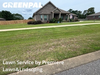 Lawn Cutting nearby Pace, FL, 