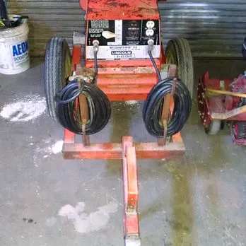 Phil's Lawnmower Repair Photo 16