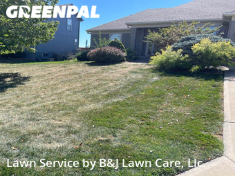 Lawn Care Service nearby Olathe, KS, 