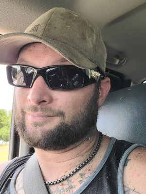 Dave's Lawn Service  headshot