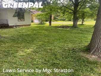 Lawn Cutting nearby Parma, OH, 
