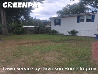 Lawn Cutting nearby Cantonment, FL, 