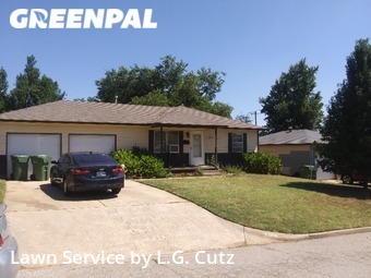 Lawn Cutting nearby Yukon, OK, 