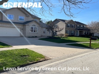 Yard Cutting nearby Elgin, IL, 