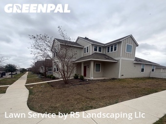 Lawn Mowing nearby Niederwald, TX, 