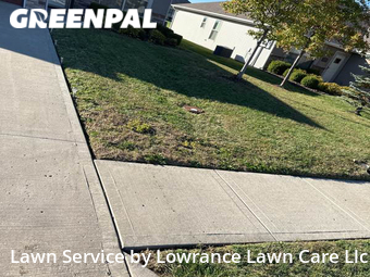 Yard Mowing nearby Blue Springs, MO, 