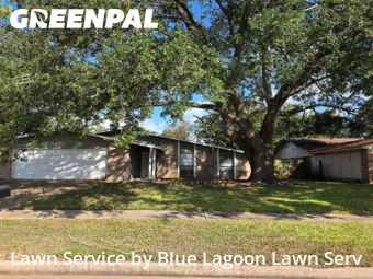 Lawn Mowingin Houston,77083,Lawn Cut by Blue Lagoon Lawn Serv, work completed in Nov , 2025