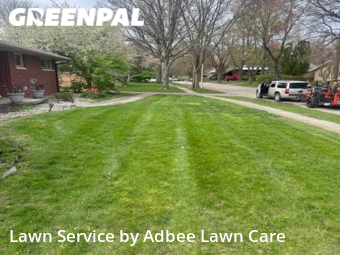 Lawn Maintenance nearby Urbana, IL, 