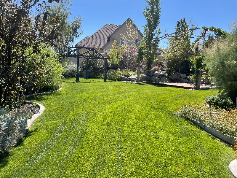 Lawn Mowing Contractor in Salt Lake City, UT, 84104