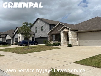 Lawn Service nearby Heartland, TX, 