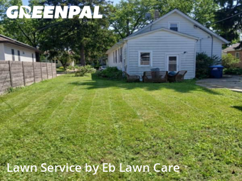 Grass Cutin Des Plaines,60016,Lawn Mow by Eb Lawn Care , work completed in Nov , 2025