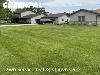 Lawn Care Service nearby Franklin, WI, 