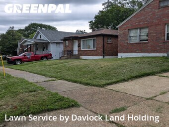 Yard Mowing nearby St. Louis, MO, 