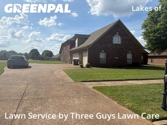 Lawn mowed in Collierville, 38017