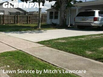 Yard Mowing nearby Gretna, LA, 