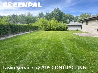 Lawn Care Service nearby Green Bay, WI, 