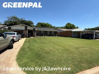 Lawn Service nearby Moore, OK, 