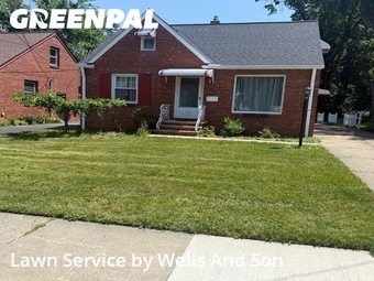 Lawn Care Service nearby Lyndhurst, OH, 