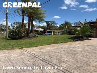 Lawn Mowing Service nearby Englewood, FL, 
