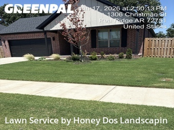 Grass Cutting nearby Pea Ridge, AR, 