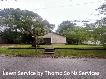 Lawn Care Service nearby Chickasaw, AL, 