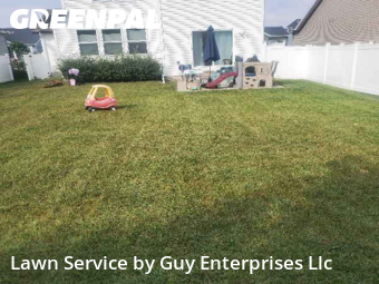 Lawn Care Service nearby Cedar Rapids, IA, 