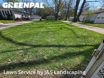 Grass Cutting nearby Crystal Lake, IL, 