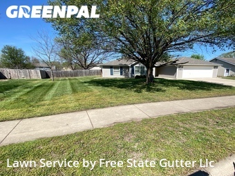 Grass Cut nearby Lawrence, KS, 