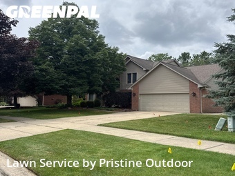 Lawn Mowing nearby Troy, MI, 