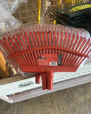 M-G Lawnmower Shop Photo 18