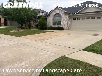 Lawn Mowing Servicein Arlington,76002,Lawn Cutting by Landscape Care, work completed in Jun , 2026