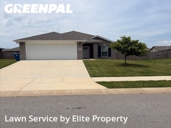 Lawn Mowing Service nearby Gentry, AR, 