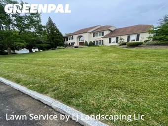 Lawn Mow nearby Bryn Mawr, DE, 
