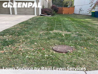 Lawn Mowing Service nearby Shawnee, KS, 
