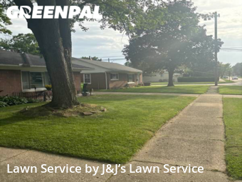 Yard Mowing nearby Madison Heights, MI, 