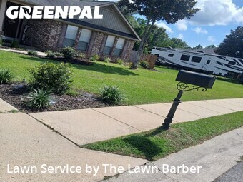 Grass Cut nearby Gulfport, MS, 