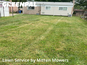 Lawn Mowing Service nearby Warren, MI, 