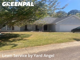 Lawn Maintenance nearby Flowery Branch, GA, 