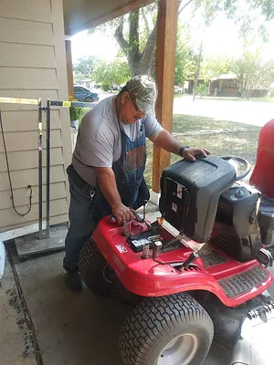 Monty’s Lawn Mower Repair Photo 10