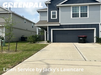 Grass Cut nearby Houston, TX, 