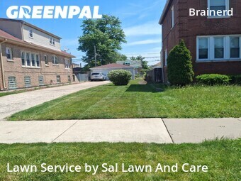 Yard Mowing nearby Chicago, IN, 