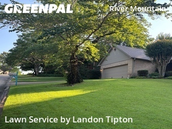 Lawn mowed in Little Rock, 72212