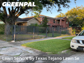Lawn Mowing nearby Houston, TX, 