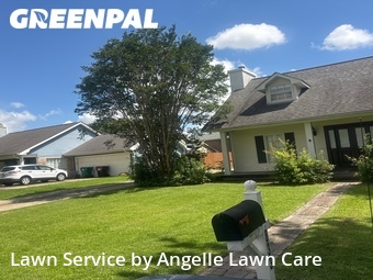 Lawn Mowing Service nearby Lafayette, LA, 