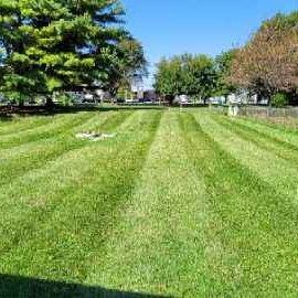 Lawn Mowing Contractor in Fortville, IN, 46040