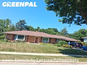 Lawn Mow nearby West Allis, WI, 