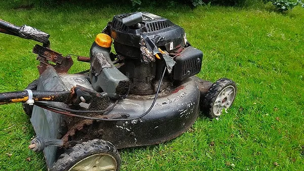 Javis Lawnmower Repair shop Photo 2