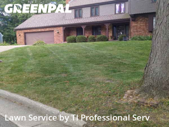 Yard Mowing nearby Madison, WI, 