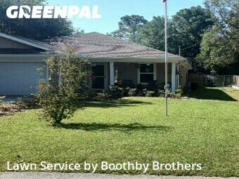 Yard Cutting nearby Gulf Breeze, FL, 